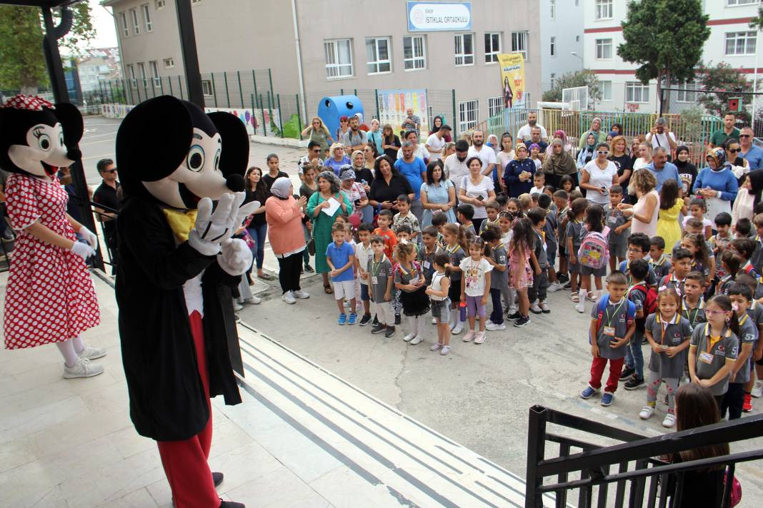 Okullarda ilk zil uyum eğitimi için çaldı - Resim: 50